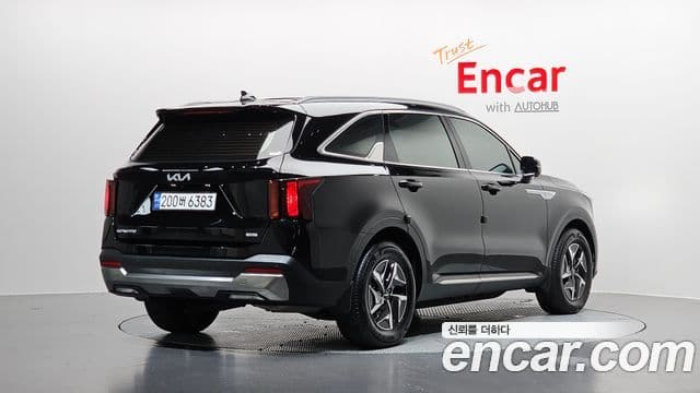 Kia Sorento 2023 — Şəkil 9/30