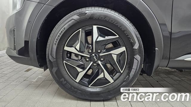 Kia Sorento 2023 — Şəkil 15/30
