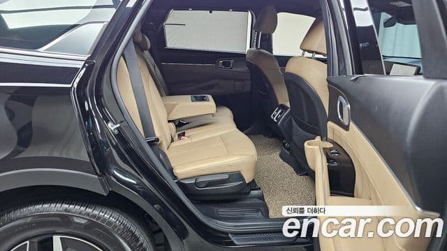 Kia Sorento 2023 — Şəkil 22/30