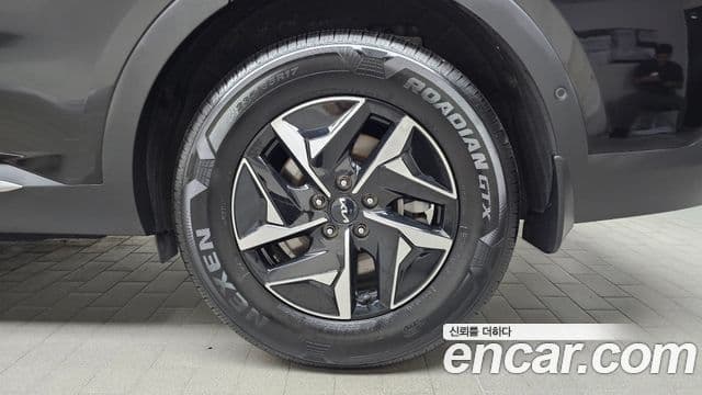 Kia Sorento 2023 — Şəkil 6/30