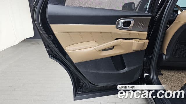 Kia Sorento 2023 — Şəkil 5/30