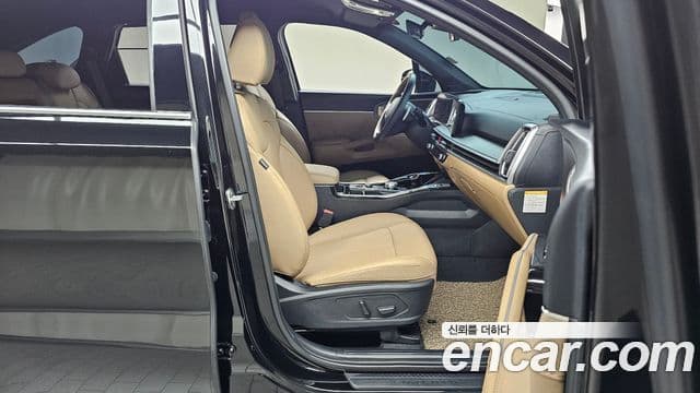 Kia Sorento 2023 — Şəkil 28/30