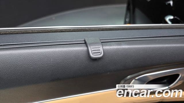 Kia Sorento 2022 — ფოტო 25/35