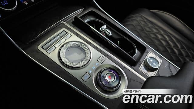 Genesis GV80 2022 — Şəkil 19/20