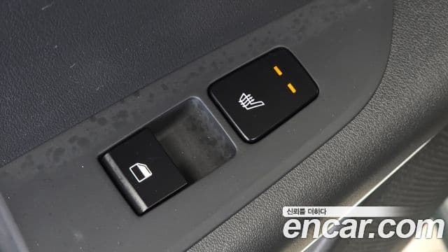 Kia Niro 2022 — Фото 17/20