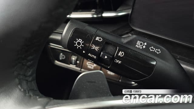 Kia Niro 2022 — Photo 33/35