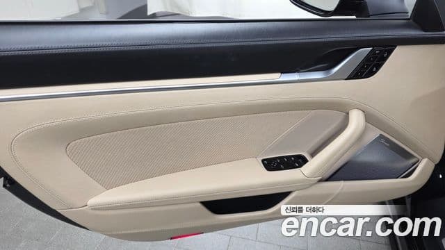 Porsche 911 2021 — Şəkil 22/30