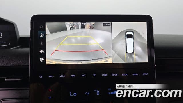 Hyundai Staria 2023 — Фото 17/20