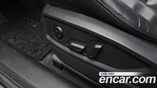 Audi Q5 2021 — Photo 25/39