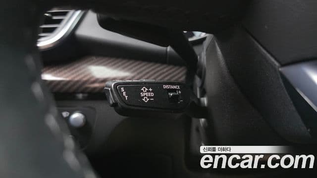 Audi Q5 2021 — Photo 8/39