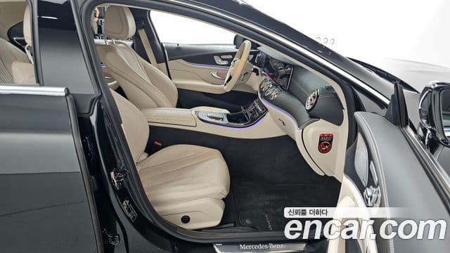 Mercedes-Benz CLS-Class 2022 — Şəkil 17/33
