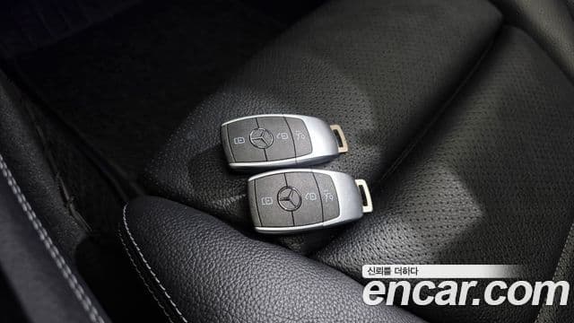 Mercedes-Benz GLC-Class 2020 — Фото 16/20