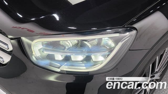 Mercedes-Benz GLC-Class 2020 — Şəkil 21/41