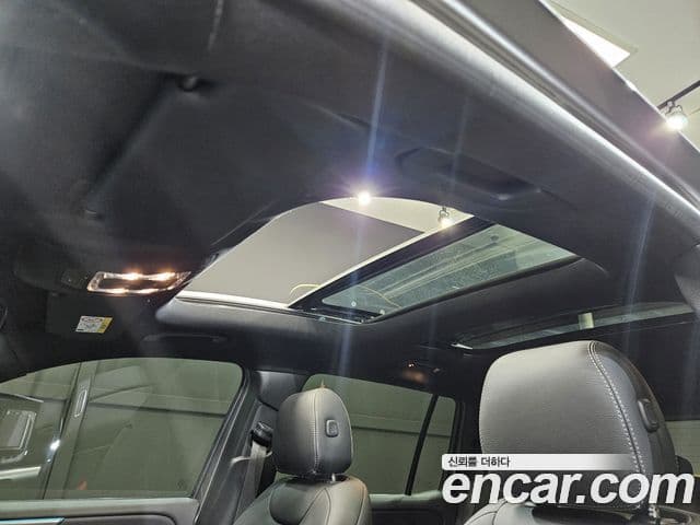 Mercedes-Benz EQB 2023 — ფოტო 20/20
