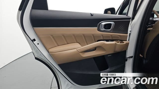 Kia Sorento 2025 — Photo 2/34