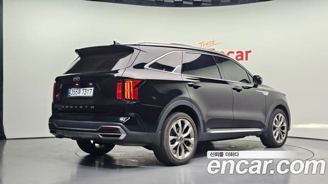 Kia Sorento 2021 — Фото 2/20