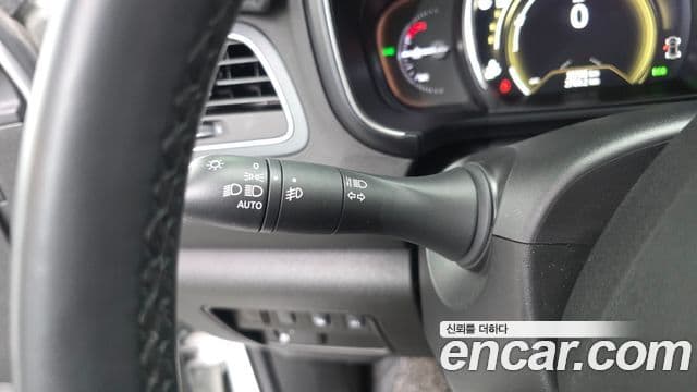 Renault Samsung QM6 2019 — Şəkil 13/34
