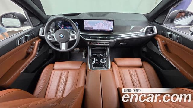 BMW X7 2025 — Фото 6/20