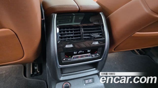 BMW X7 2025 — Фото 18/20
