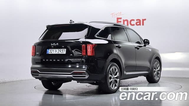 Kia Sorento 2021 — Фото 2/20