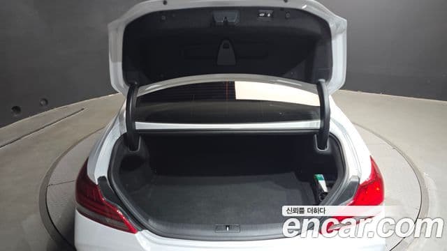 Genesis G70 2019 — Şəkil 8/30