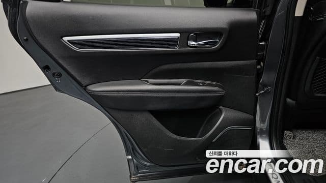Renault Samsung QM6 2022 — ფოტო 24/37