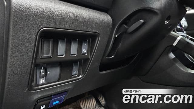 Renault Samsung QM6 2022 — ფოტო 27/37