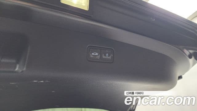 Genesis GV70 2024 — Photo 10/31
