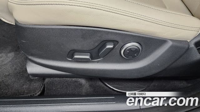 Genesis GV70 2024 — Photo 31/31