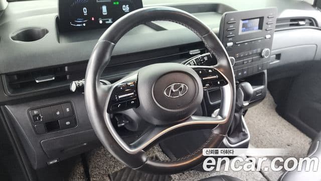Hyundai Staria 2021 — Фото 12/20