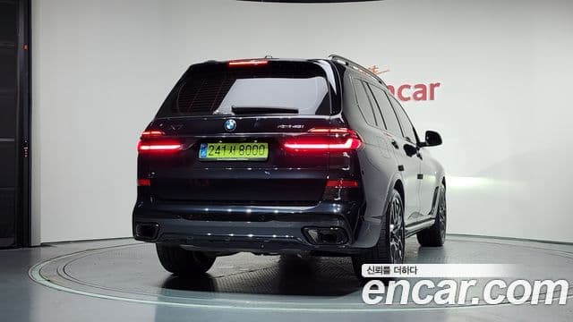 BMW X7 2025 — Photo 14/20