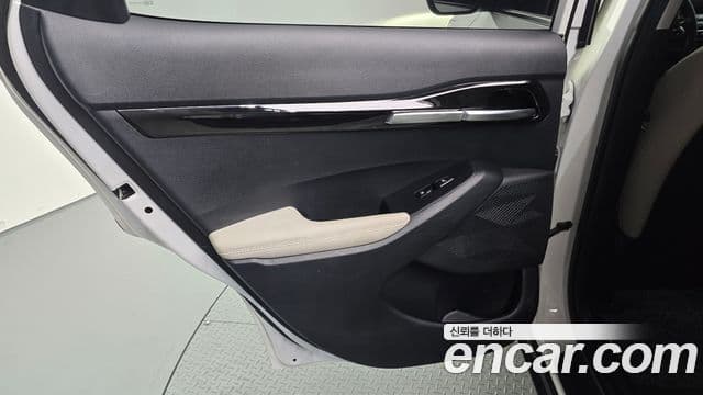Kia Seltos 2021 — Şəkil 12/30