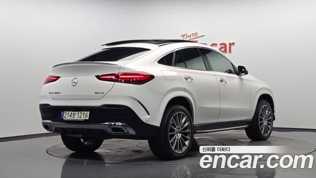 Mercedes-Benz GLE-Class 2023 — Фото 2/20