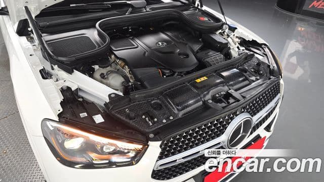 Mercedes-Benz GLE-Class 2023 — Фото 6/20