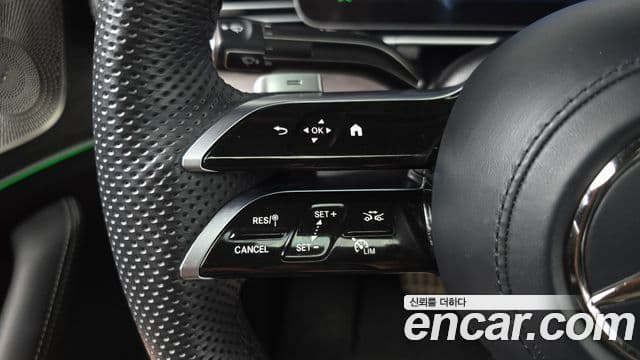 Mercedes-Benz GLE-Class 2023 — Фото 16/20
