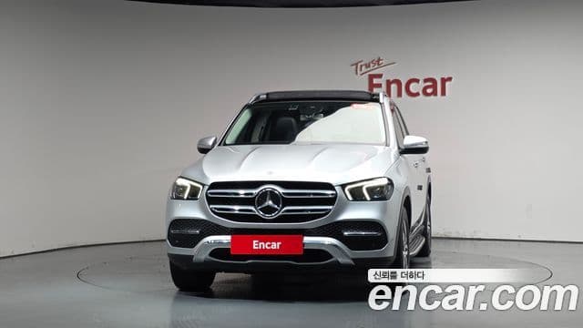 Mercedes-Benz GLE-Class 2020 — Фото 3/20