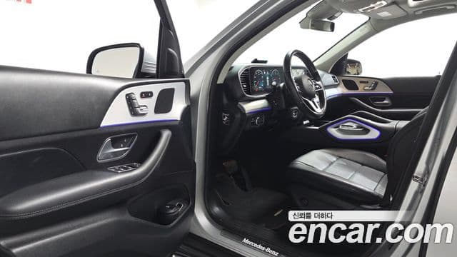 Mercedes-Benz GLE-Class 2020 — Фото 10/20