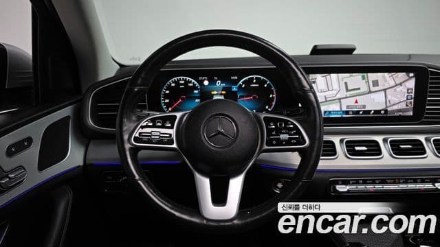 Mercedes-Benz GLE-Class 2020 — Фото 12/20