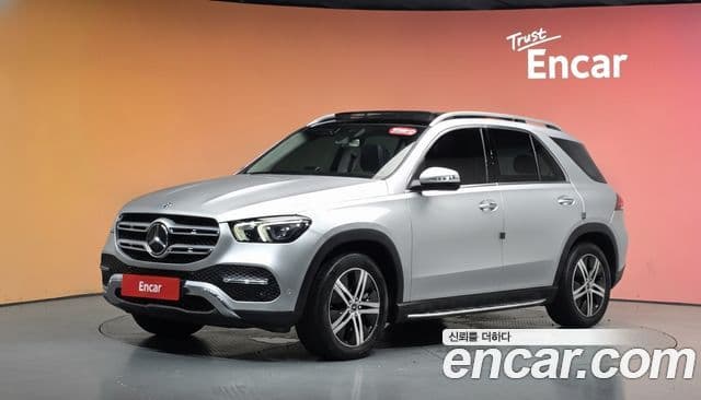 Mercedes-Benz GLE-Class 2020 — Фото 1/20