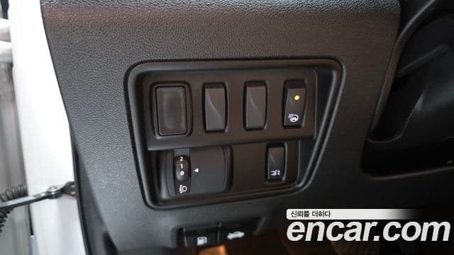 Renault Samsung QM6 2022 — ფოტო 15/30