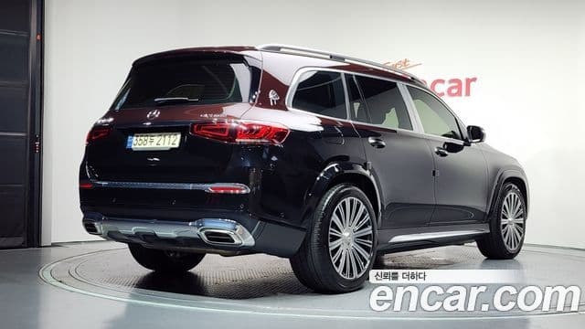 Mercedes-Benz GLS-Class 2023 — Фото 2/20