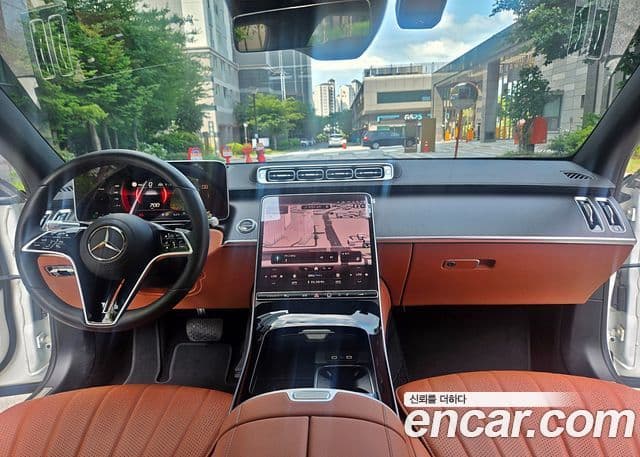 Mercedes-Benz S-Class 2022 — Photo 19/20