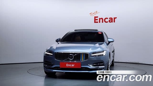 Volvo S90 2019 — Фото 2/20