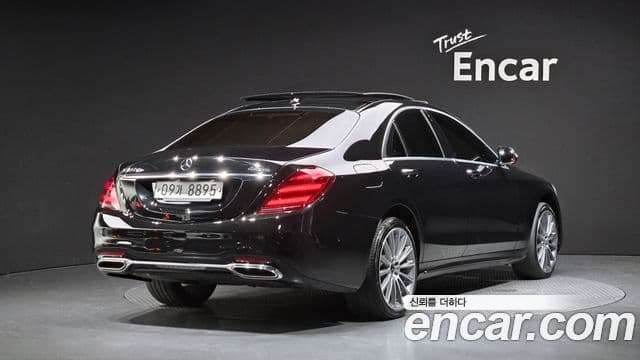 Mercedes-Benz S-Class 2018 — Фото 2/20