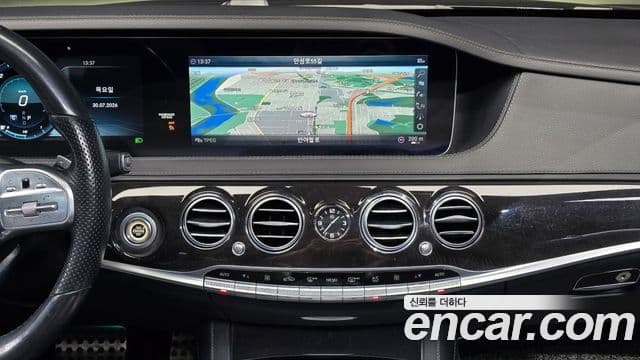 Mercedes-Benz S-Class 2018 — Фото 18/20