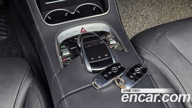 Mercedes-Benz S-Class 2018 — Фото 19/20