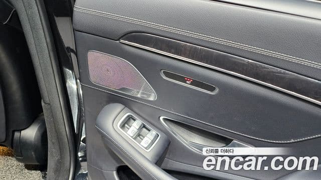 Mercedes-Benz S-Class 2018 — Şəkil 14/31