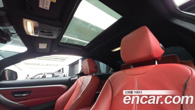 BMW 4 Series 2020 — Фото 19/20