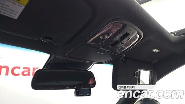 Kia Stinger 2018 — Фото 20/20