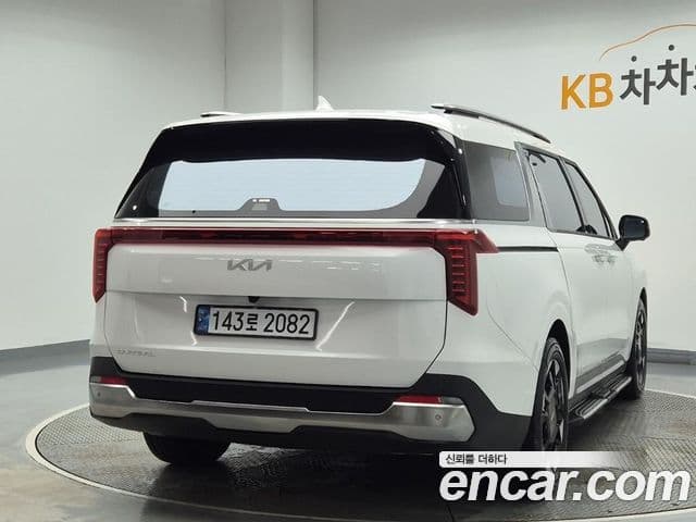 Kia Carnival 2024 — Фото 3/19